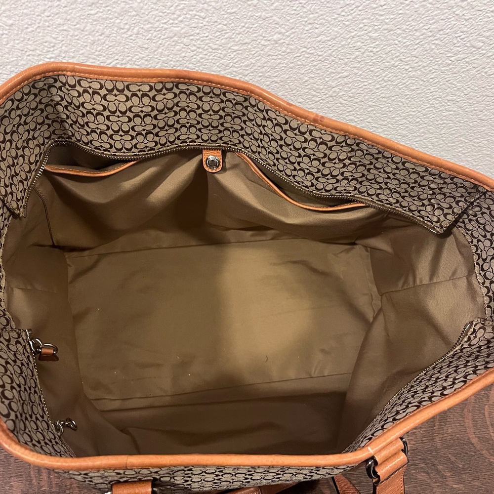 Coach Brown and Tan Signature Weekender - Picture 5 of 6